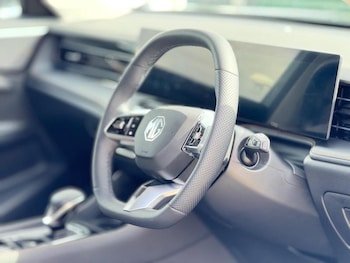 Used MG MG HS 2025 for sale - 76882818: Photo