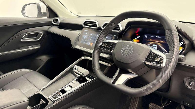 Used MG MG ZS 2024 for sale - 76918380: Photo 2