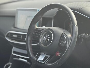 Used MG MG HS 2023 for sale - 77691631: Photo