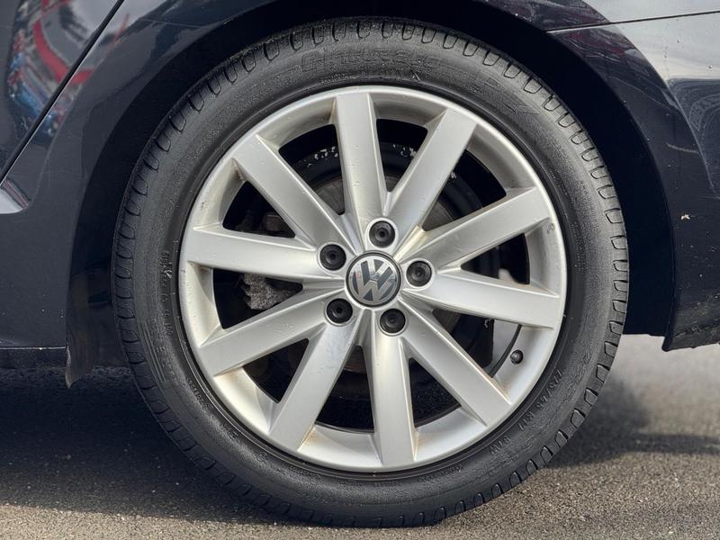 Used Volkswagen Jetta for sale - 77634400: Photo 8