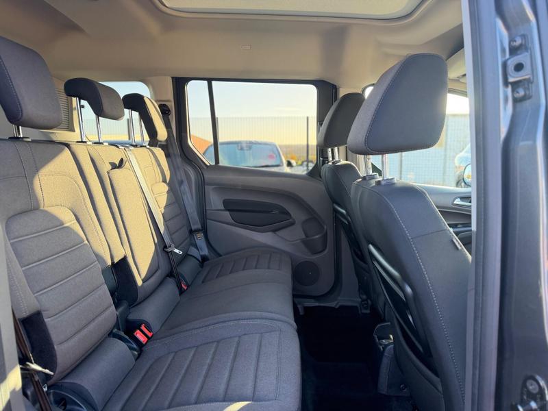 Used Ford Tourneo Connect 2022 for sale - 76882394: Photo 25