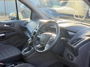 Used Ford Tourneo Connect 2022 for sale - 76882394: Photo
