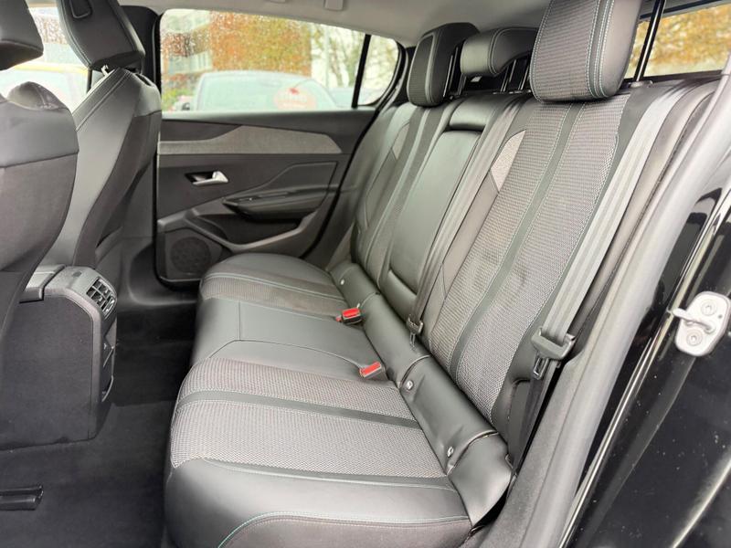 Used Peugeot 308 2023 for sale - 76888141: Photo 31