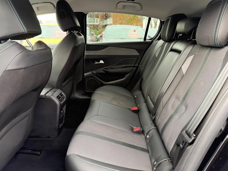 Used Peugeot 308 2023 for sale - 76888141: Photo 32