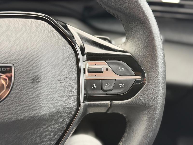 Used Peugeot 308 2023 for sale - 76888141: Photo 35