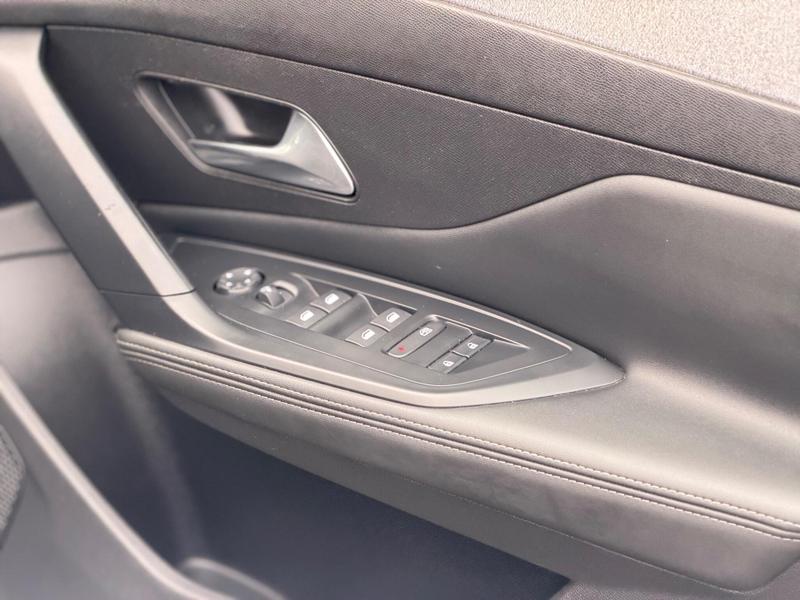 Used Peugeot 308 2023 for sale - 76888141: Photo 36