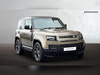 Land Rover Defender feature image