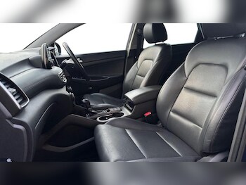 Used Hyundai TUCSON 2018 for sale - 77301301: Photo