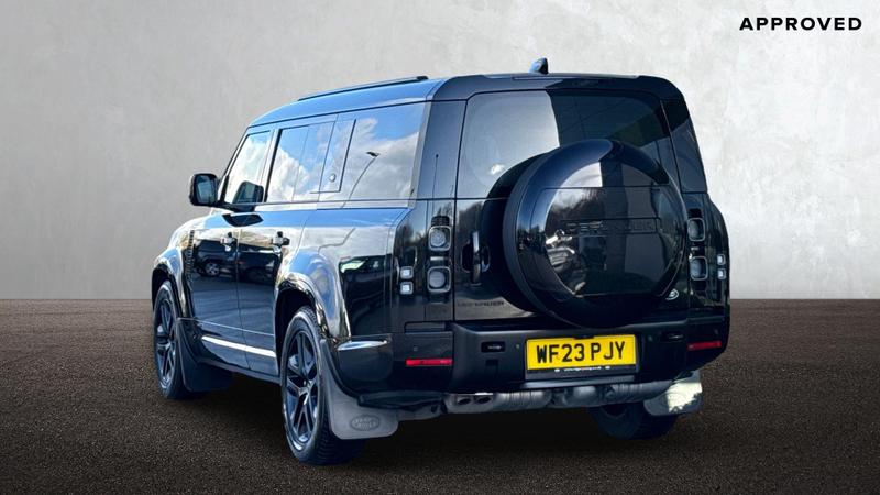 Used Land Rover Defender 2023 for sale - 77301028: Photo 2