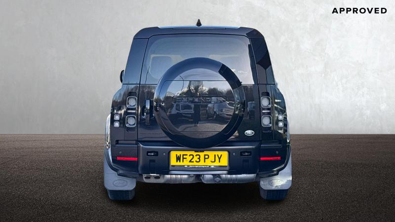 Used Land Rover Defender 2023 for sale - 77301028: Photo 6