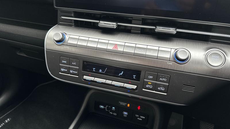 Used Hyundai KONA 2024 for sale - 77301176: Photo 12