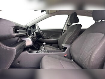 Used Hyundai KONA 2024 for sale - 77301176: Photo