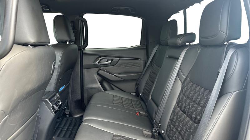 Used Isuzu D-Max 2025 for sale - 77301264: Photo 4