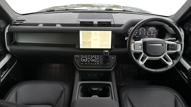 Used Land Rover Defender 2023 for sale - 77301180: Photo 9
