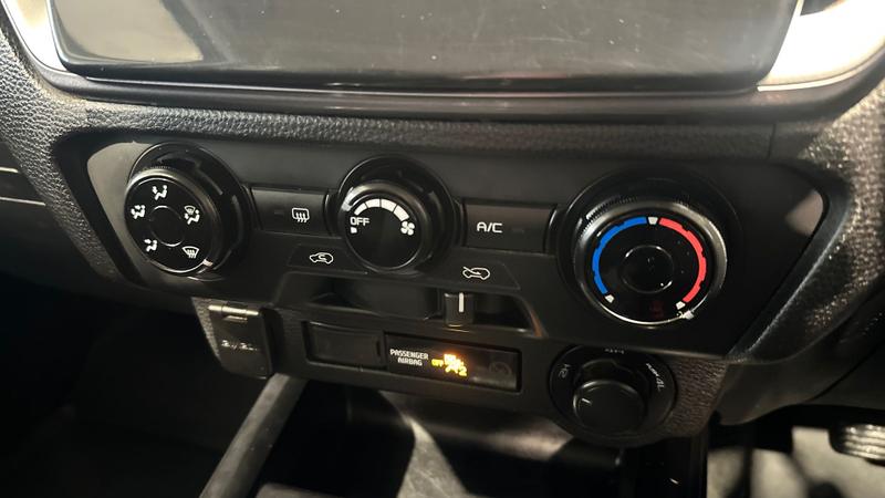 Used Isuzu D-Max 2023 for sale - 77301256: Photo 12