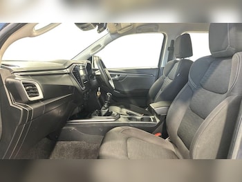 Used Isuzu D-Max 2023 for sale - 77301256: Photo