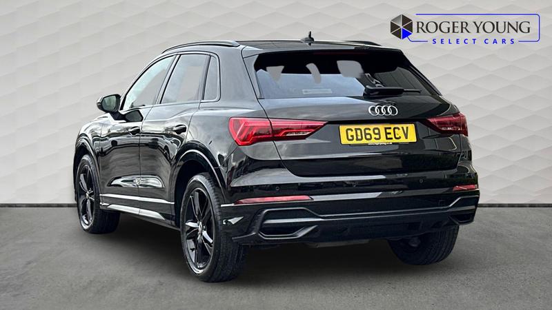 Used Audi Q3 2019 for sale - 77301244: Photo 2