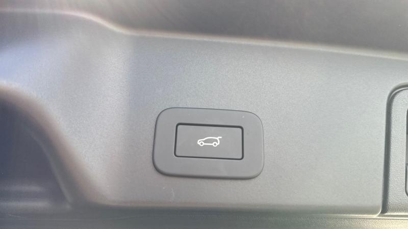 Used Land Rover Range Rover Evoque 2024 for sale - 77301029: Photo 41