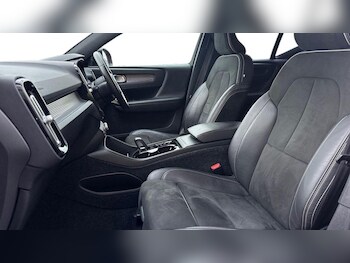 Used Volvo XC40 2019 for sale - 77301017: Photo