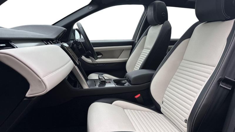 Used Land Rover Discovery Sport 2025 for sale - 77301094: Photo 3