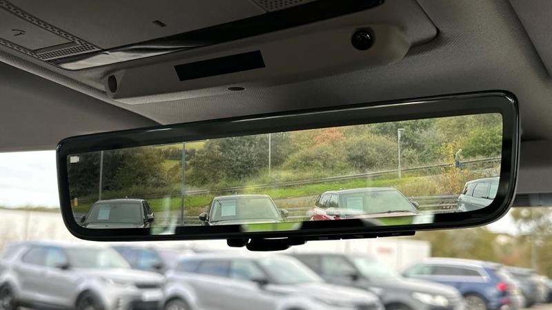 Used Land Rover Defender 2021 for sale - 77301040: Photo 29