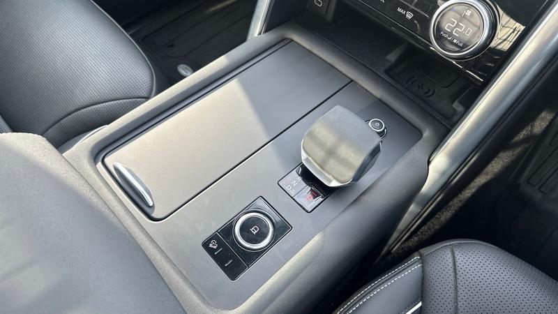Used Land Rover Discovery 2024 for sale - 77301041: Photo 13