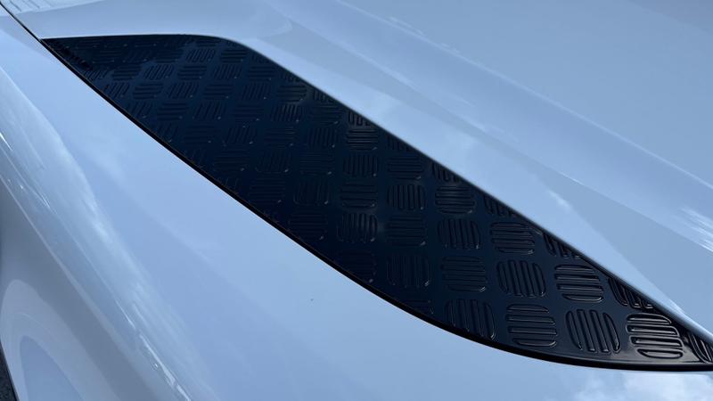 Used Land Rover Defender 2024 for sale - 77301032: Photo 28