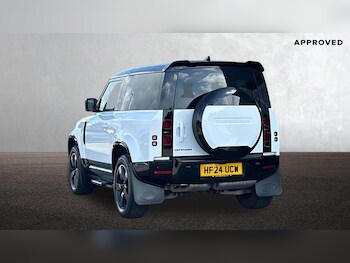 Used Land Rover Defender 2024 for sale - 77301032: Photo