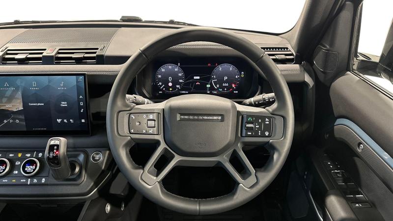 Used Land Rover Defender 2025 for sale - 77301053: Photo 15