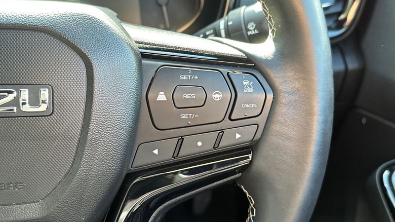 Used Isuzu D-Max 2025 for sale - 77301299: Photo 16