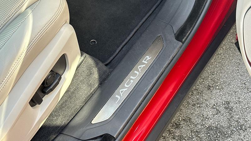 Used Jaguar F-Pace 2023 for sale - 77301022: Photo 23