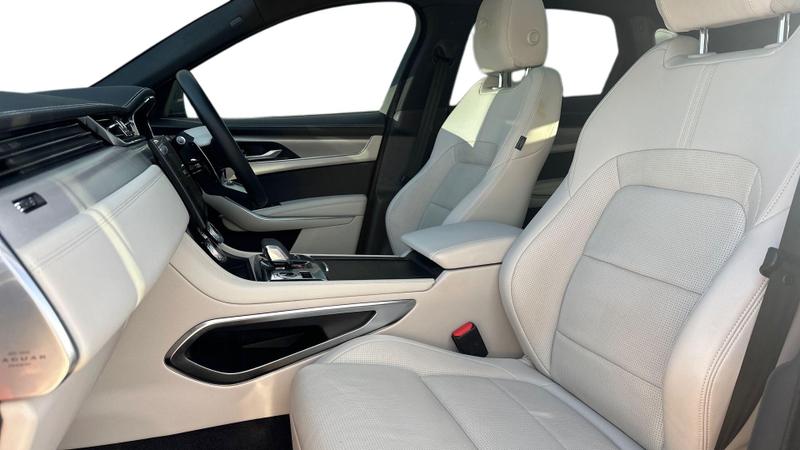 Used Jaguar F-Pace 2023 for sale - 77301022: Photo 3