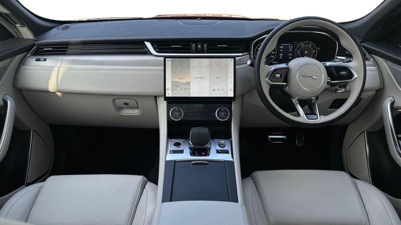 Used Jaguar F-Pace 2023 for sale - 77301022: Photo 9