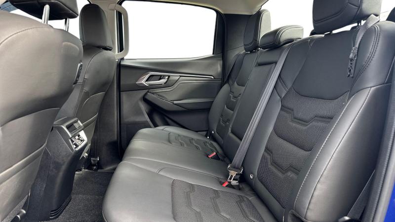 Used Isuzu D-Max 2024 for sale - 77301295: Photo 4