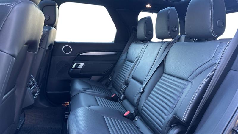 Used Land Rover Discovery 2024 for sale - 77301046: Photo 4