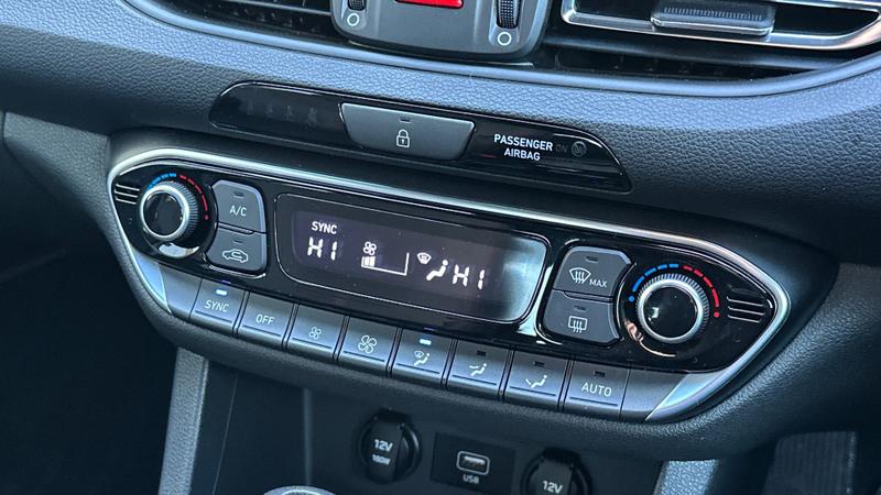 Used Hyundai i30 2023 for sale - 77301192: Photo 12