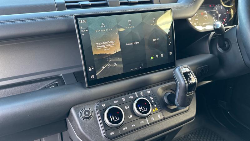 Used Land Rover Defender 2025 for sale - 77301129: Photo 12