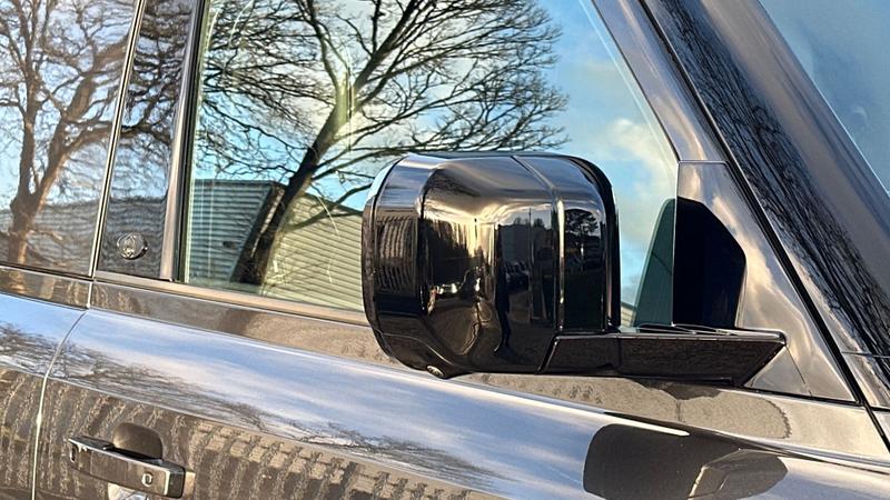 Used Land Rover Defender 2025 for sale - 77301129: Photo 20