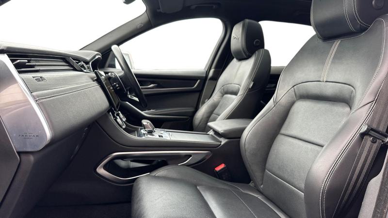 Used Jaguar F-Pace 2022 for sale - 77301027: Photo 3