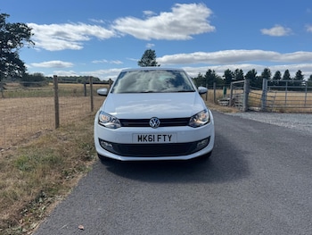 Used Volkswagen Polo 2011 for sale - 79337471: Photo