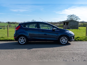 Used Ford Fiesta 2011 for sale - 78728128: Photo
