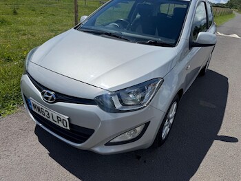 Used Hyundai i20 2013 for sale - 78842688: Photo