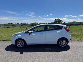 Used Ford Fiesta 2012 for sale - 78752709: Photo