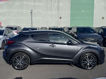 Used Toyota C-HR 2017 for sale - 79836496: Photo