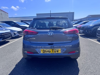 Used Hyundai i20 2015 for sale - 79458267: Photo