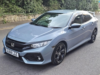 Used Honda Civic 2018 for sale - 79337683: Photo