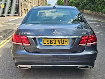 Used Mercedes-Benz E Class 2013 for sale - 78784222: Photo