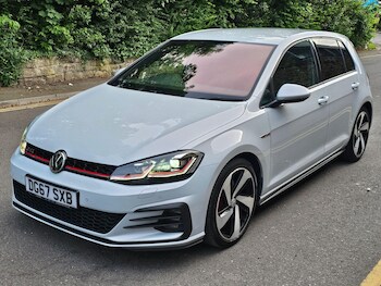 Used Volkswagen Golf 2017 for sale - 78784154: Photo