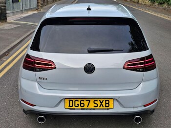 Used Volkswagen Golf 2017 for sale - 78784154: Photo