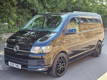 Used Volkswagen Transporter 2018 for sale - 79248432: Photo